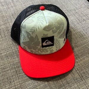 Quicksilver trucker hat